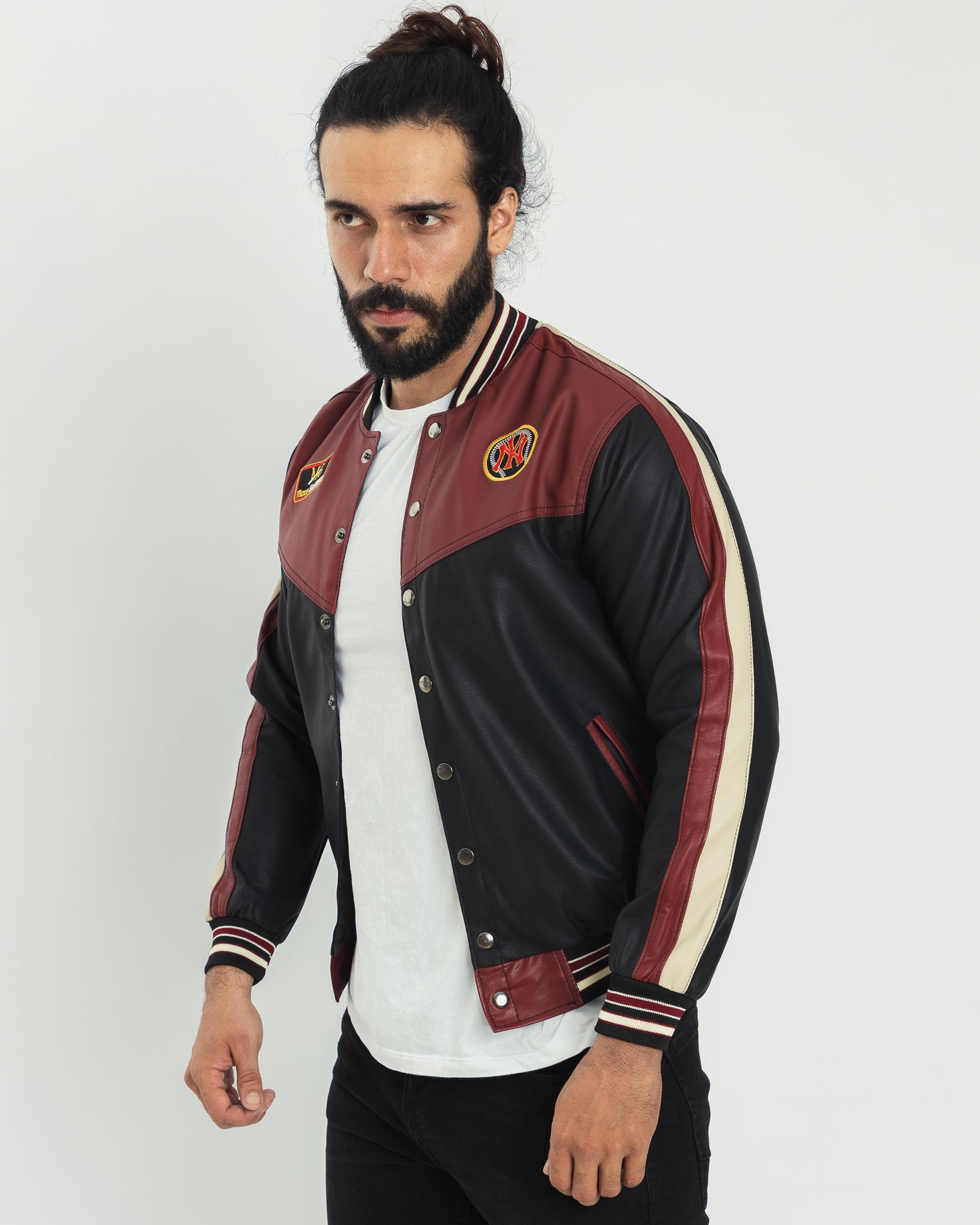 CHAQUETA PARA HOMBRE DISEÑO BEISBOLERA COLOR NEGRO