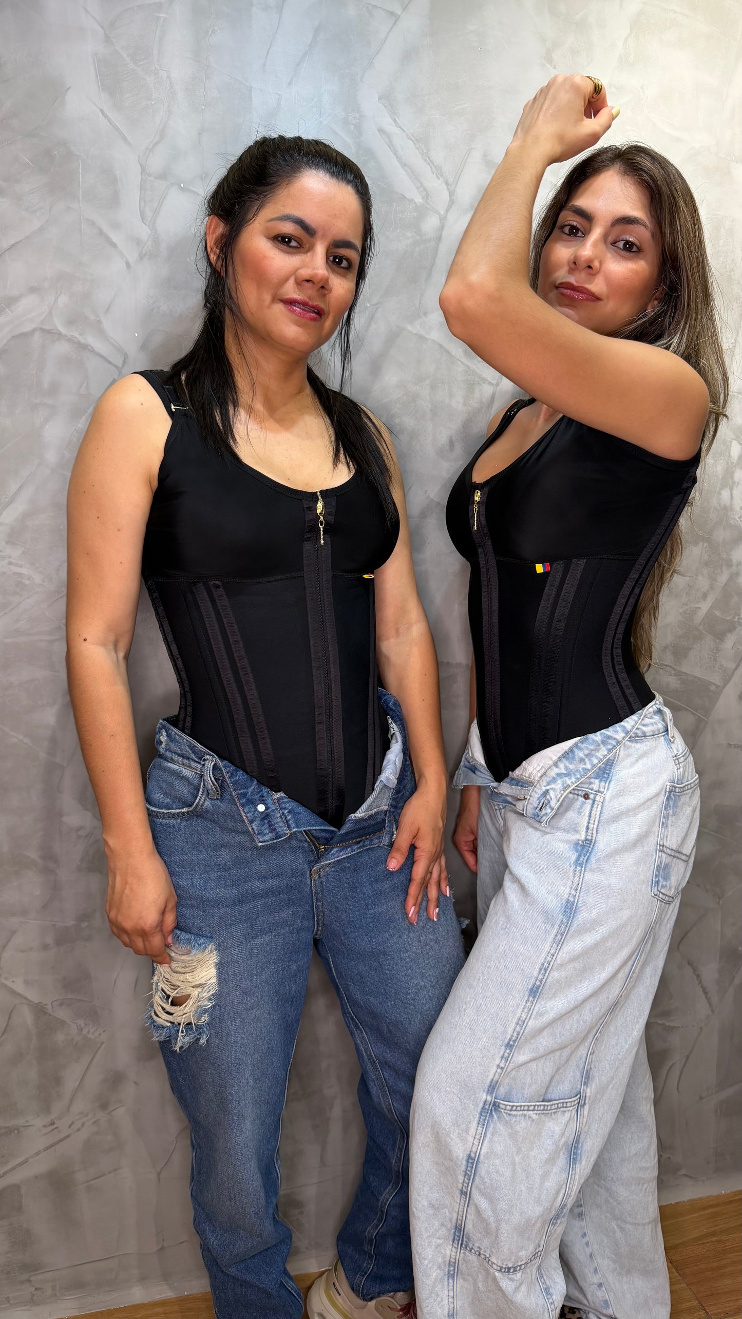 FAJA REDUCTORA CON SUJETADOR INCORPORADO | 15 Varillas, 3 Broches, Control total de Abdomen y Espalda